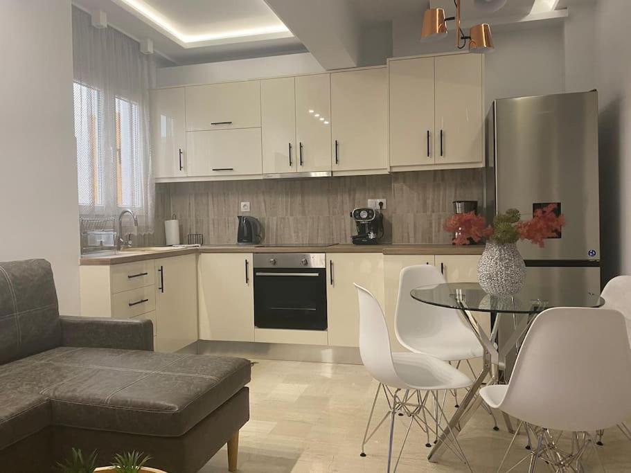 Apartment By The Castle Ioannina Extérieur photo